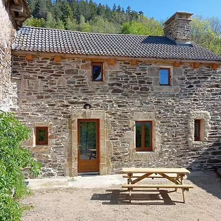 De Montredon Сasa de vacaciones Cubieres