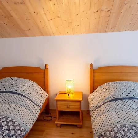 Сasa de vacaciones De Montredon Cubieres